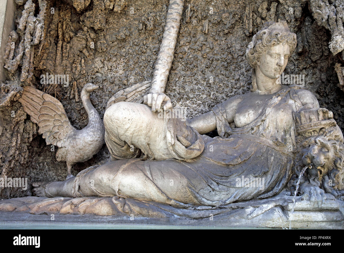 Statue fontaine de la déesse Junon qui fait partie de la Quattro Fontane à Rome. Banque D'Images