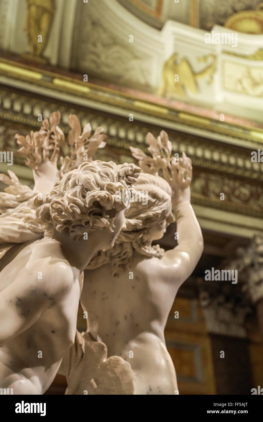 Daphné et Apollon Sculpture de Bernini : amour non partagé. Galerie ...