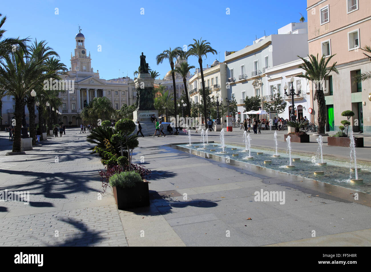 Ayuntamiento de ville sur la Plaza de San Juan de Dios, Cadix, Espagne Banque D'Images