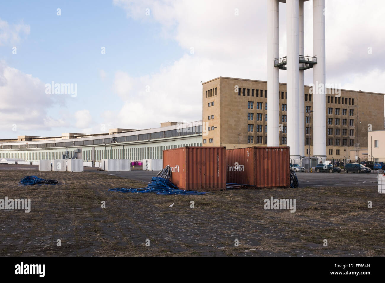 BERLIN, LE 28 JANVIER : Le 'Flughafen Berlin-Tempelhof" (en allemand pour "Berlin Tempelhof Airport' le 28 janvier à Berlin. Banque D'Images