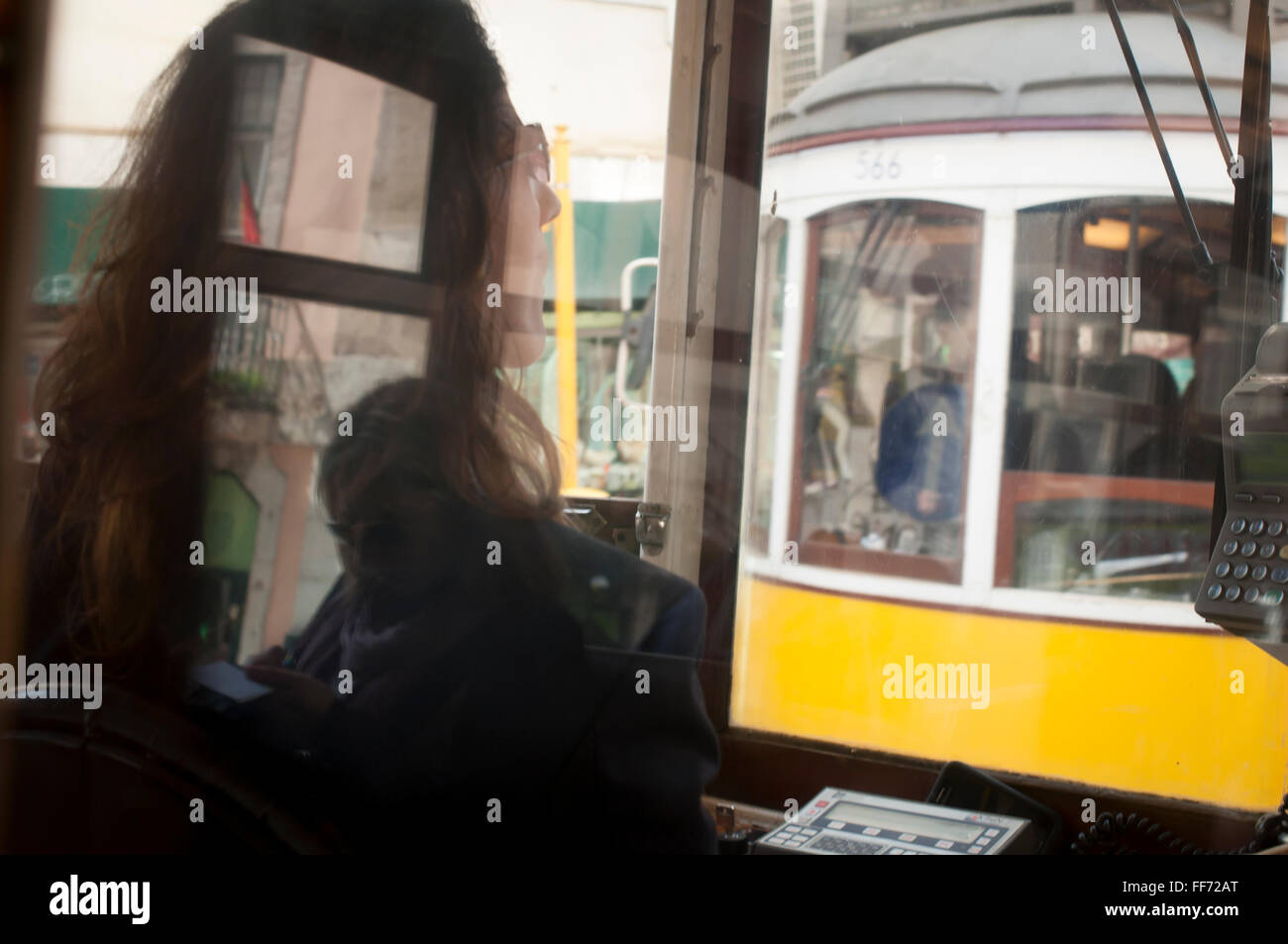 Réflexe du conducteur de tramway de Lisbonne Banque D'Images