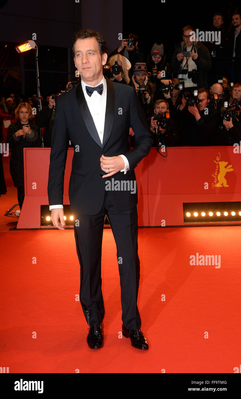 Berlin, Allemagne. Feb 11, 2016. 66e Festival International du Film de Berlin, Allemagne, 11 février 2016. Gala d'ouverture du film et premiere ·Hail Ceasar !· : Clive Owen. Le film est présenté hors compétition à la Berlinale. La Berlinale se déroule du 11 février au 21 février 2016. PHOTO : BRITTA PEDERSEN/DPA/Alamy Live News Banque D'Images