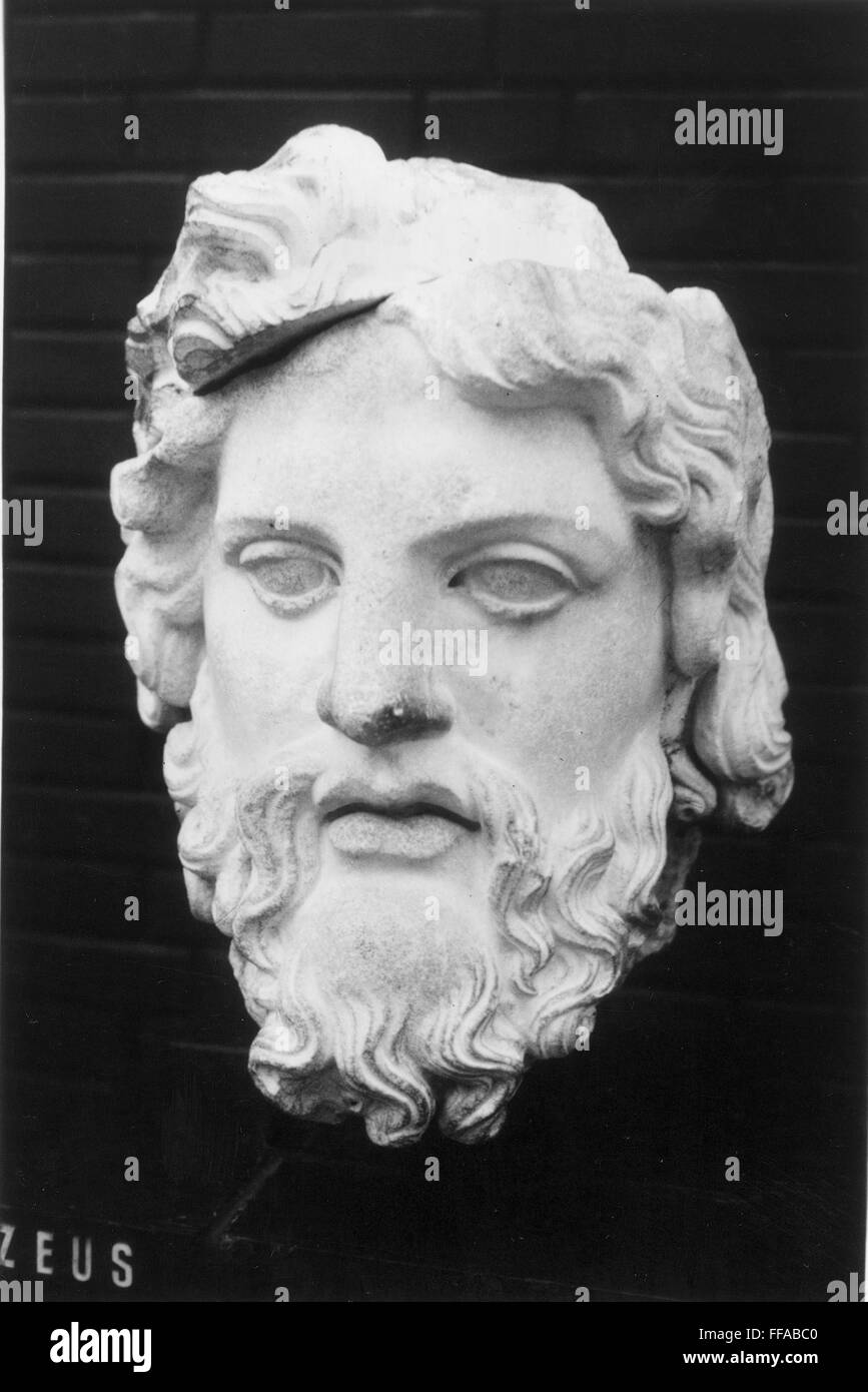 La mythologie grecque Zeus. /NAntique sculpture hellénistique tête Photo Stock Alamy