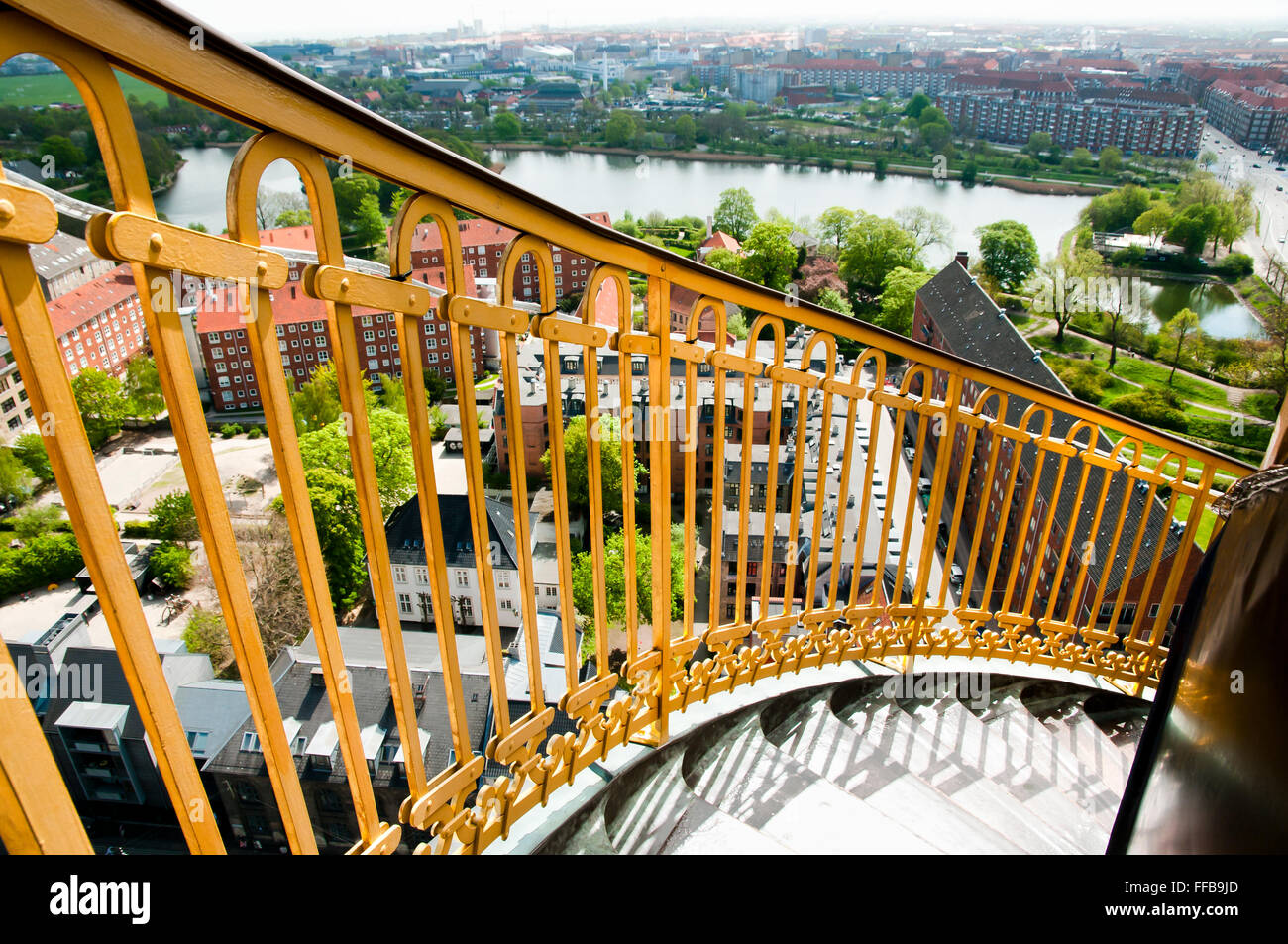 Spirale de Vor Frelsers avec Kirke (Tour) - Copenhague - Danemark Banque D'Images