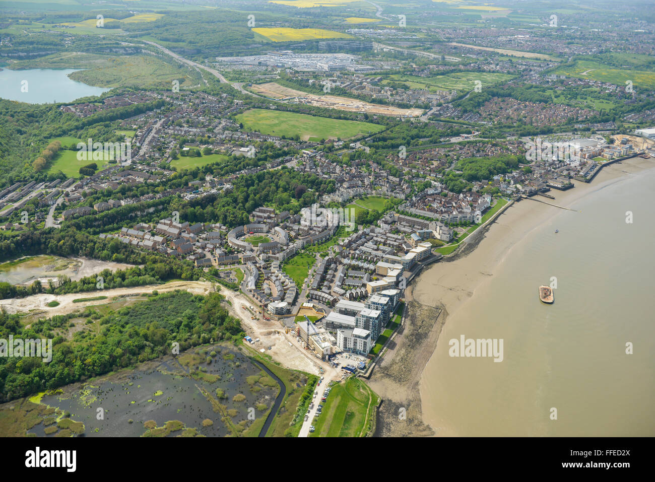 Une vue aérienne de la ville de Kent Greenhithe Photo Stock Alamy