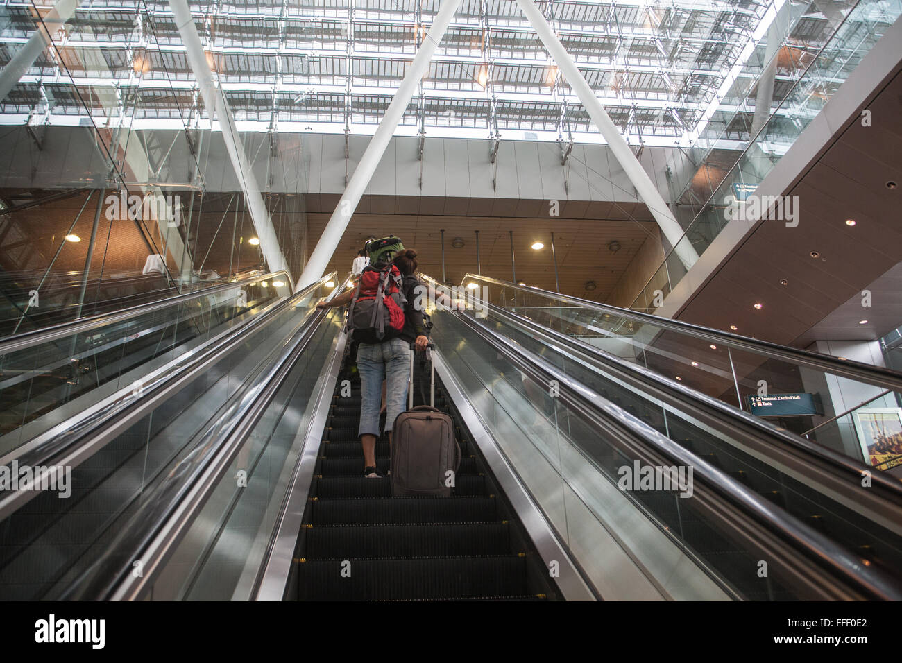 Escalator au terminal de l'aéroport de cHANGI GARE .l'aéroport de Changi, l'aéroport de Singapour Changi, Singapour Banque D'Images