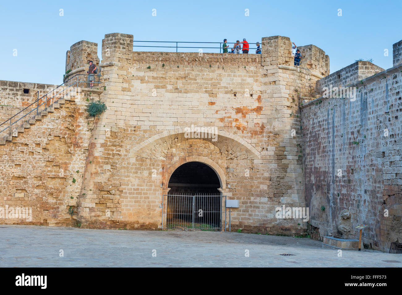 La tour et les murs de la citadelle, Famagusta, Chypre du Nord Banque D'Images