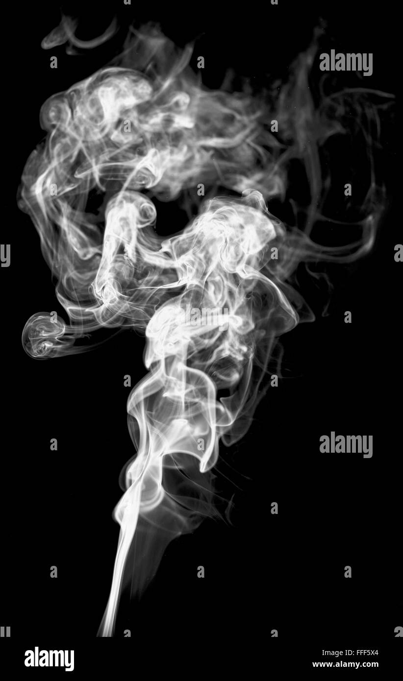 La fumée sur fond noir l'art abstrait de brouillard de texture Banque D'Images