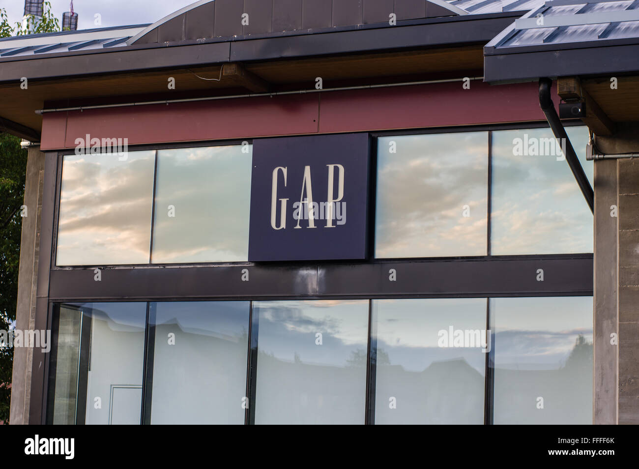 Gap store dans le Old Mill District shopping mall. Bend, Oregon Banque D'Images