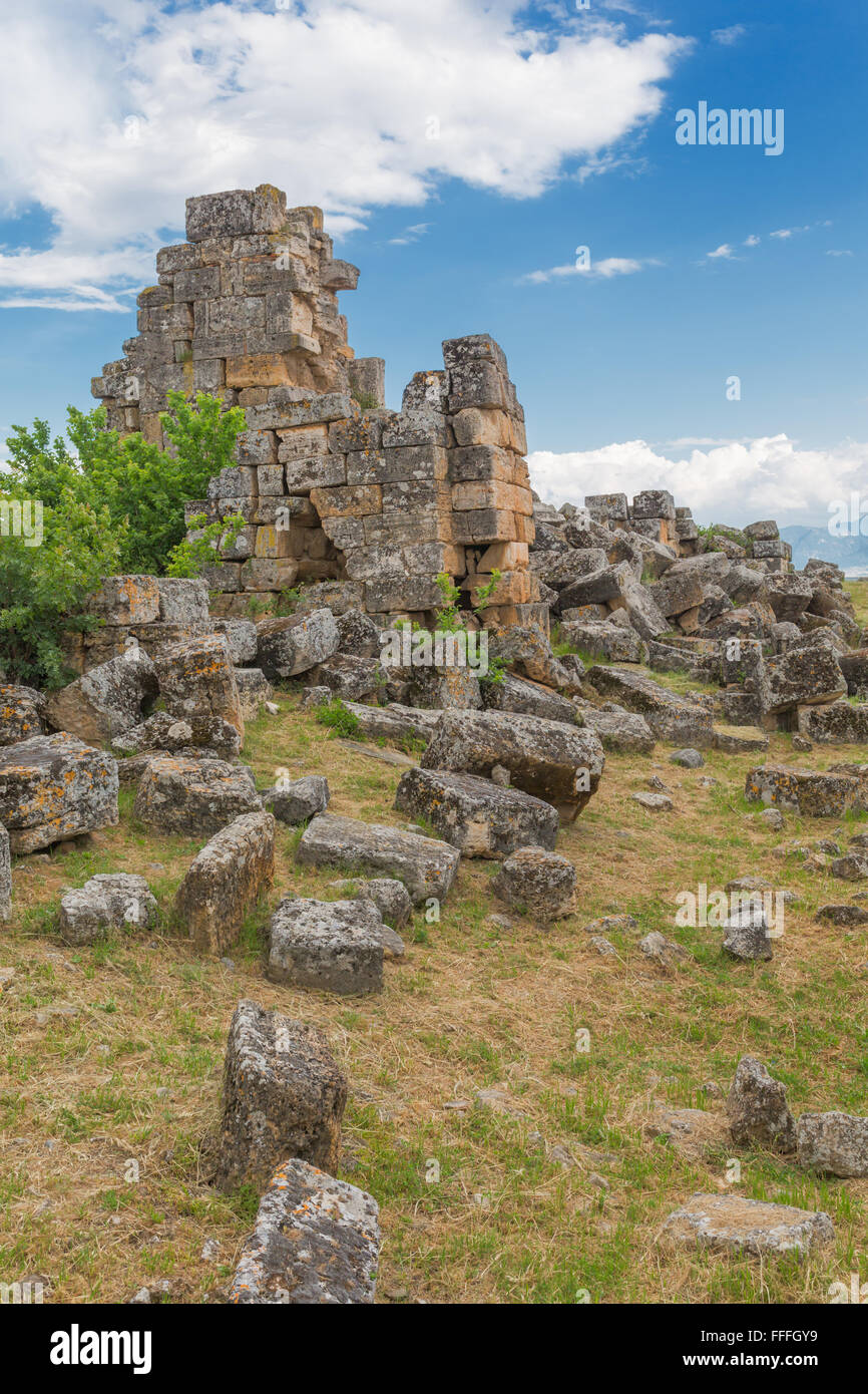 Ruines de la cité antique de Hiérapolis, Pamukkale, province de Denizli, Turquie Banque D'Images