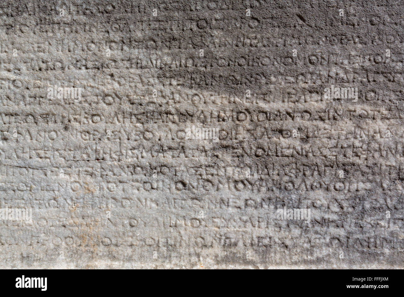 Inscription grecque sur la pierre, Ruines de l'antique Priène, Province d'Aydin, Turquie Banque D'Images