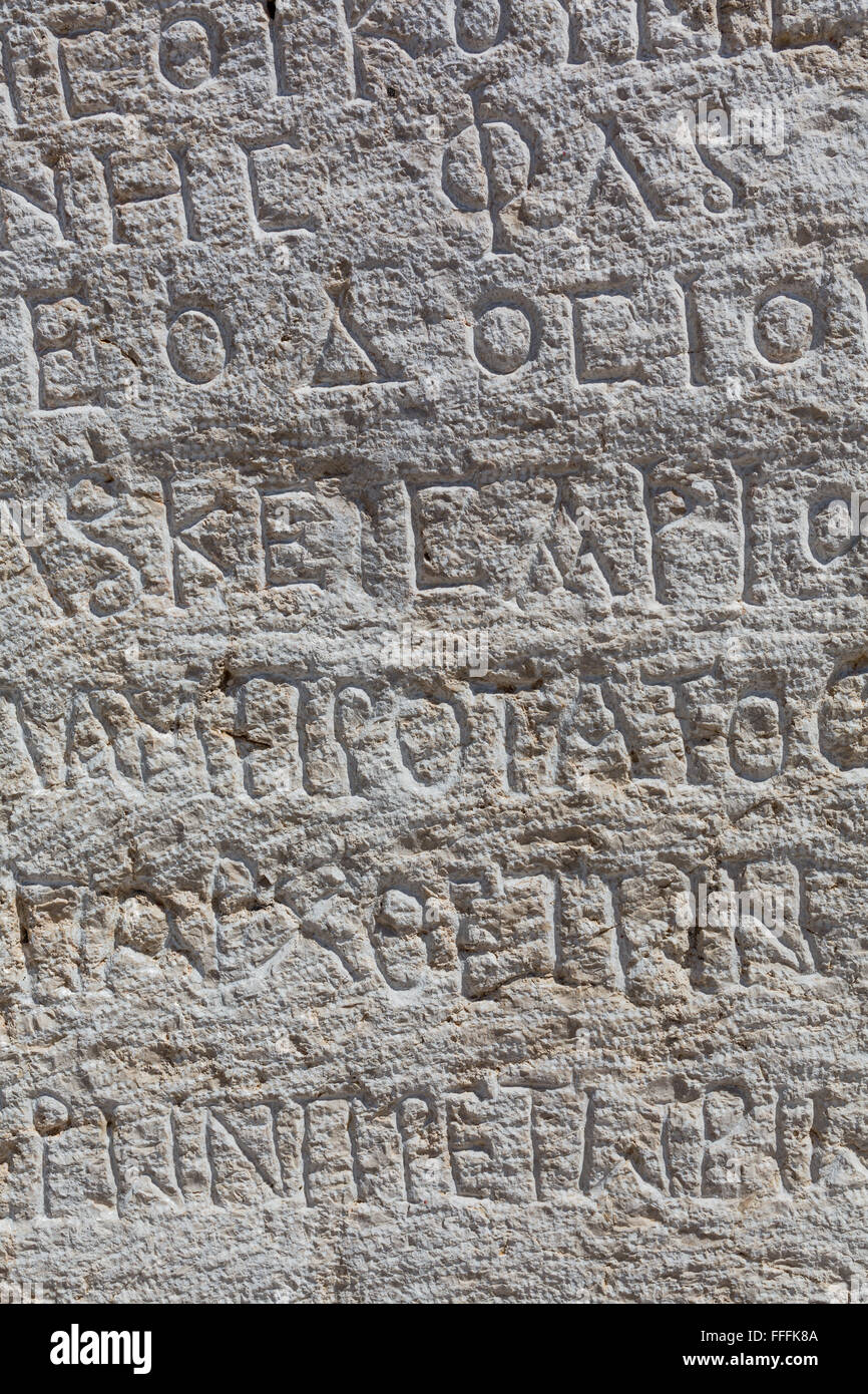 Inscription grecque sur la pierre, ruines de l'antique Xanthos, Antalya Province, Turkey Banque D'Images