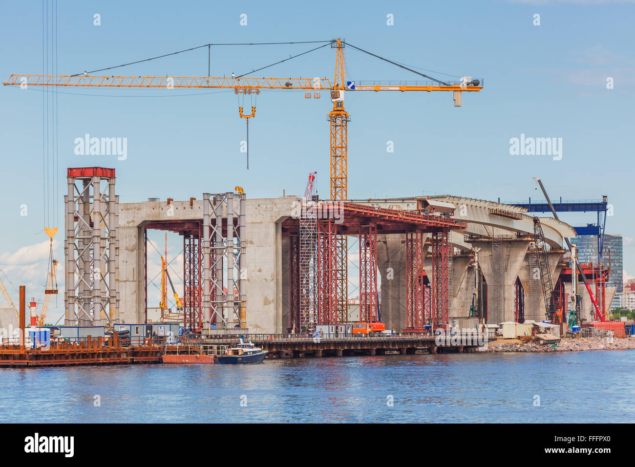 La construction du nouveau pont, Saint Petersburg, Russie Banque D'Images