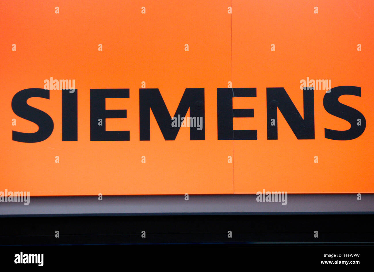 Markenname : 'Siemens', Dezember 2013, Berlin. Banque D'Images