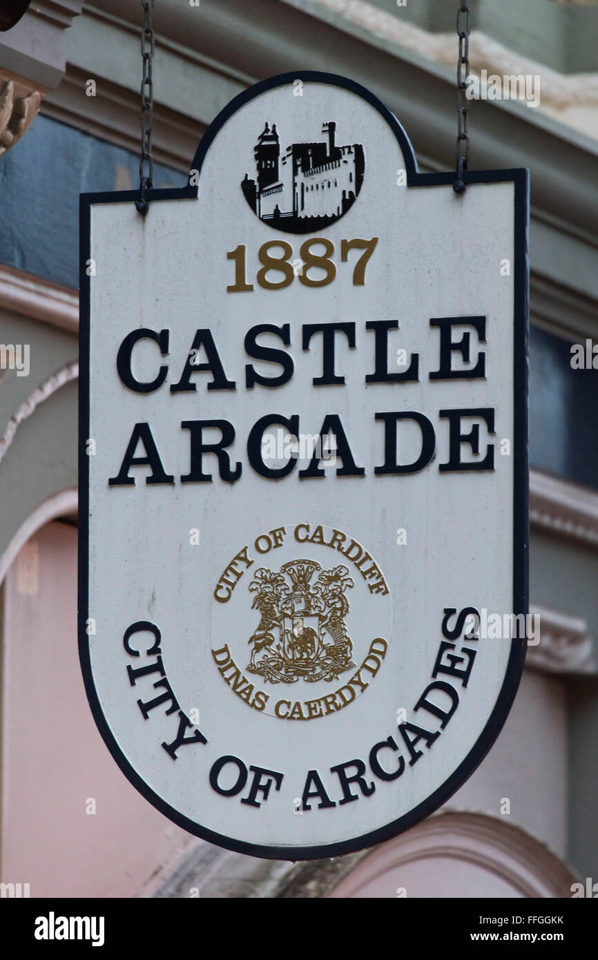 Château Shopping Arcade signer à Cardiff au Pays de Galles du Sud. Banque D'Images