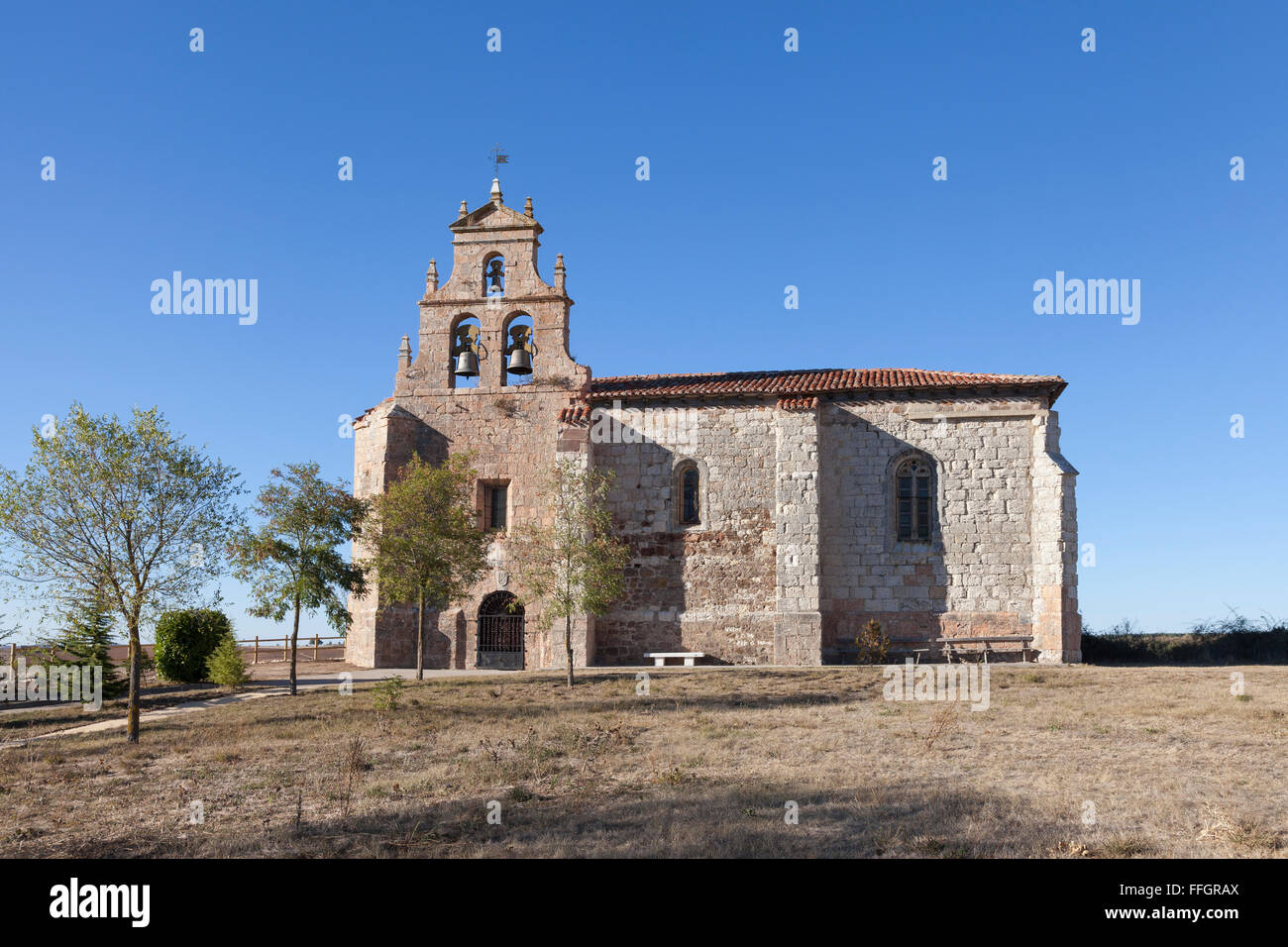 Santovenia de Oca, Espagne : Église paroissiale de Santa Eugenia Banque D'Images