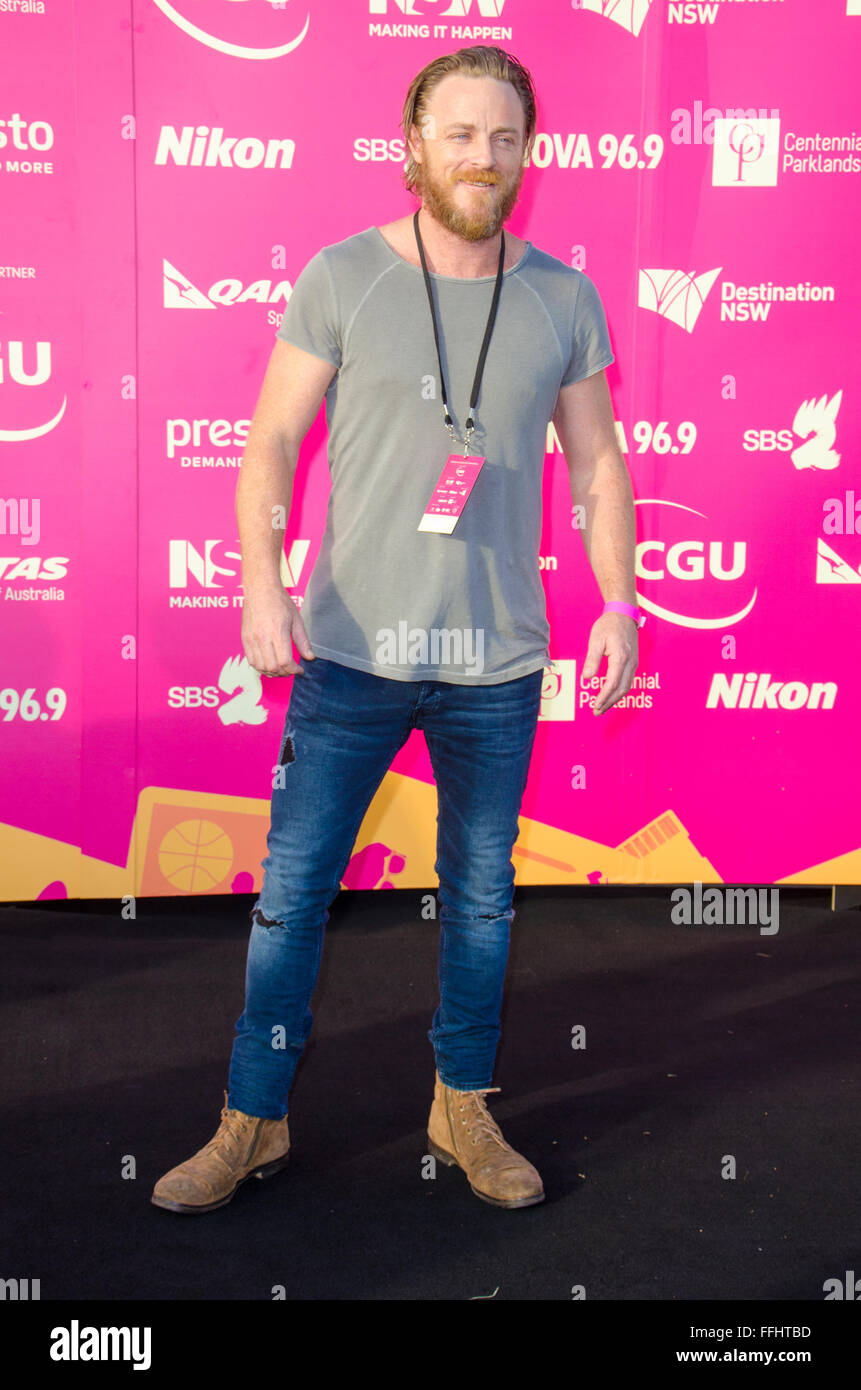 Sydney, Australie. 14Th Feb 2016 : VIP's et célébrités vu en arrivant sur le tapis noir à la Tropfest Short Film Festival. En image Crédit : mjmediabox Nathaniel Dean/Alamy Live News Banque D'Images