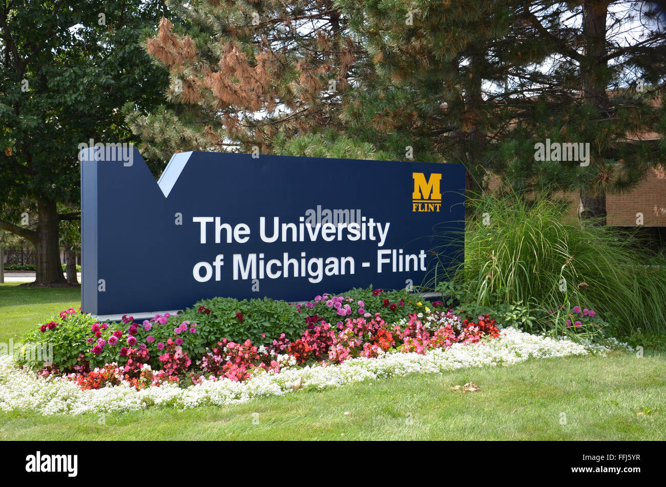 FLINT, MI - Août 22 : l'Université du Michigan Flint's signe figure le 22 août 2015. Banque D'Images