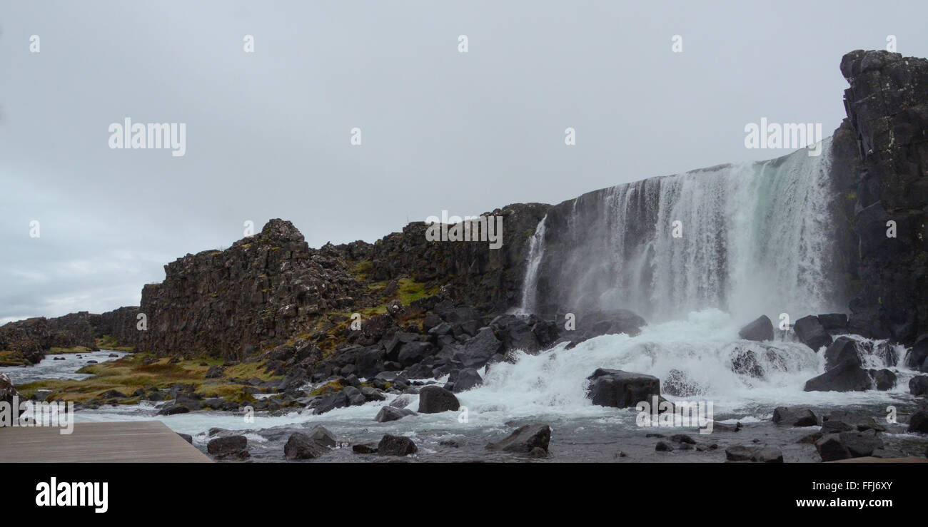 Þingvellir, Islande - 17 juin : Oxararfoss, une cascade dans le Parc National de Thingvellir, l'Islande est affiché le 17 juin 2015. Banque D'Images