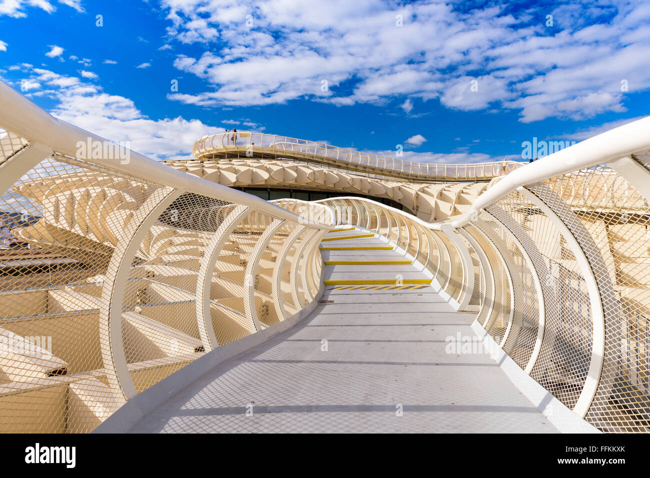 Le Metropol Parasol ronde à Séville, Espagne. Banque D'Images