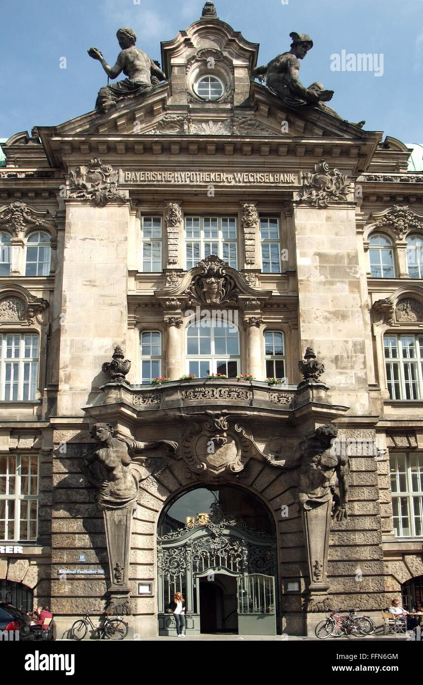 Géographie / voyage, Allemagne, Bavaria, Munich, Bavière, bâtiments et Hypothek Exchange Bank, vue extérieure, Additional-Rights Clearance-Info-Not-Available- Banque D'Images
