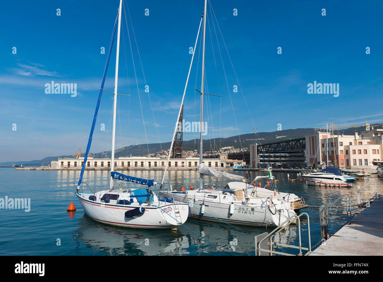 Le front de mer, Trieste, Italie, Europe Banque D'Images