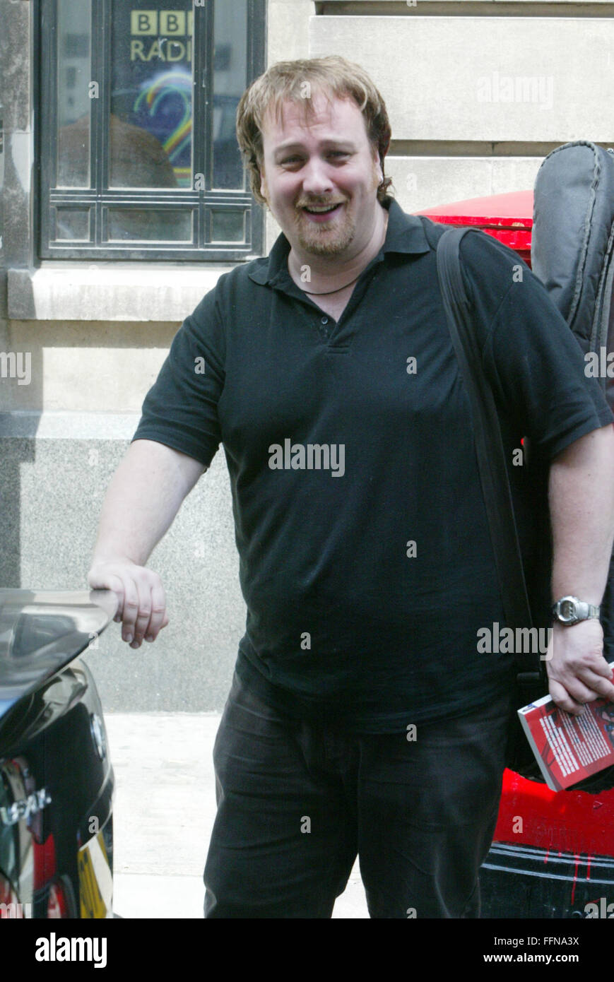 Mitch Benn, London BBC Radio 2 (crédit de droit©Jack Ludlam) Banque D'Images