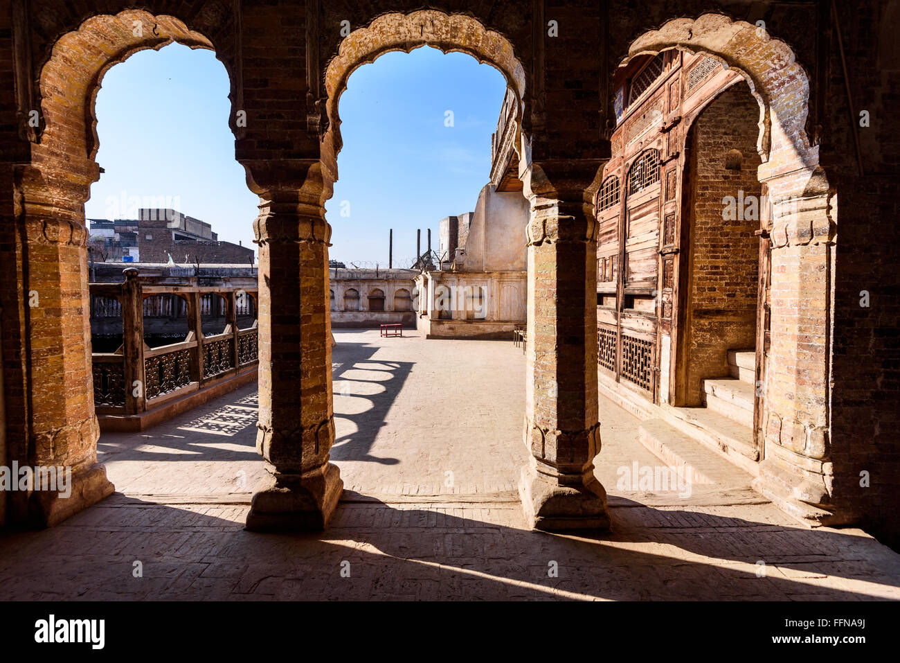 Les arches de sethi house situé dans la ville fortifiée de Peshawar, Pakistan. Banque D'Images