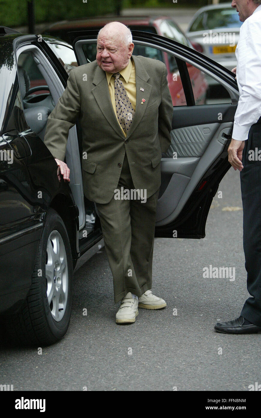 Mickey Rooney et sa femme dans le nord de Londres sur la photo mai 2006. © JACK LUDLAM Banque D'Images