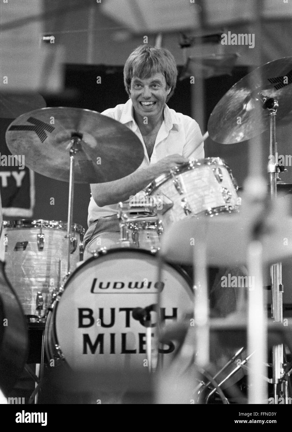 Butch Miles, effectuant à l'Kool Jazz Festival 1982 à Waterloo, New Jersey Village Stanhope. Cet événement a eu lieu le 26 juin, et Butch jouait dans Bob Wilber, Bechet "Legacy". Banque D'Images
