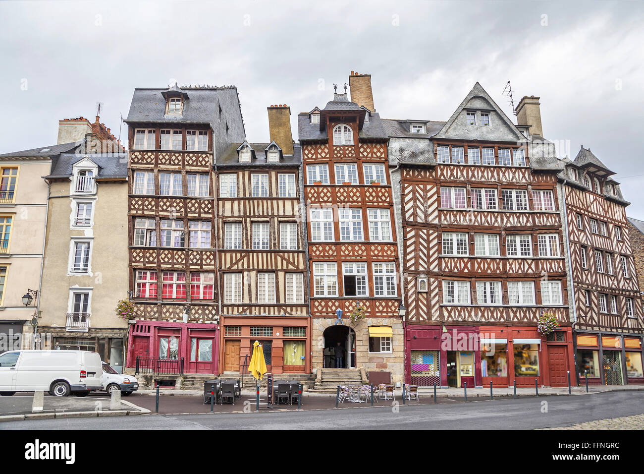 Maisons anciennes à colombages à Rennes, Bretagne, France Banque D'Images