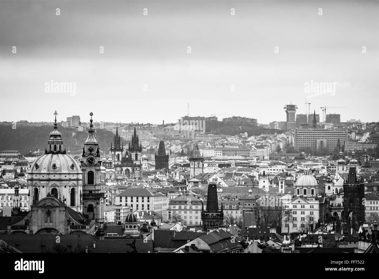 La centaine d'inspiré de Prague - la ville aux cent clochers, si nous regardons autour de l'un des look-out spots on peut littéralement voir Banque D'Images