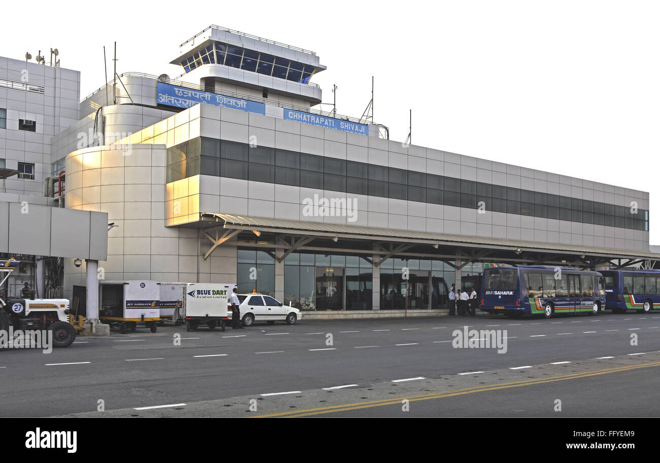 Salle d'embarquement de l'aéroport international de Chhatrapati Shivaji ; Santacruz ; Bombay Mumbai Maharashtra ; Inde ; Banque D'Images