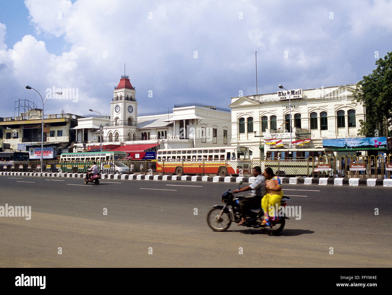 Bâtiments Anna Salai ; Mount Road ; Madras ; Chennai ; Tamil Nadu ; Inde Banque D'Images