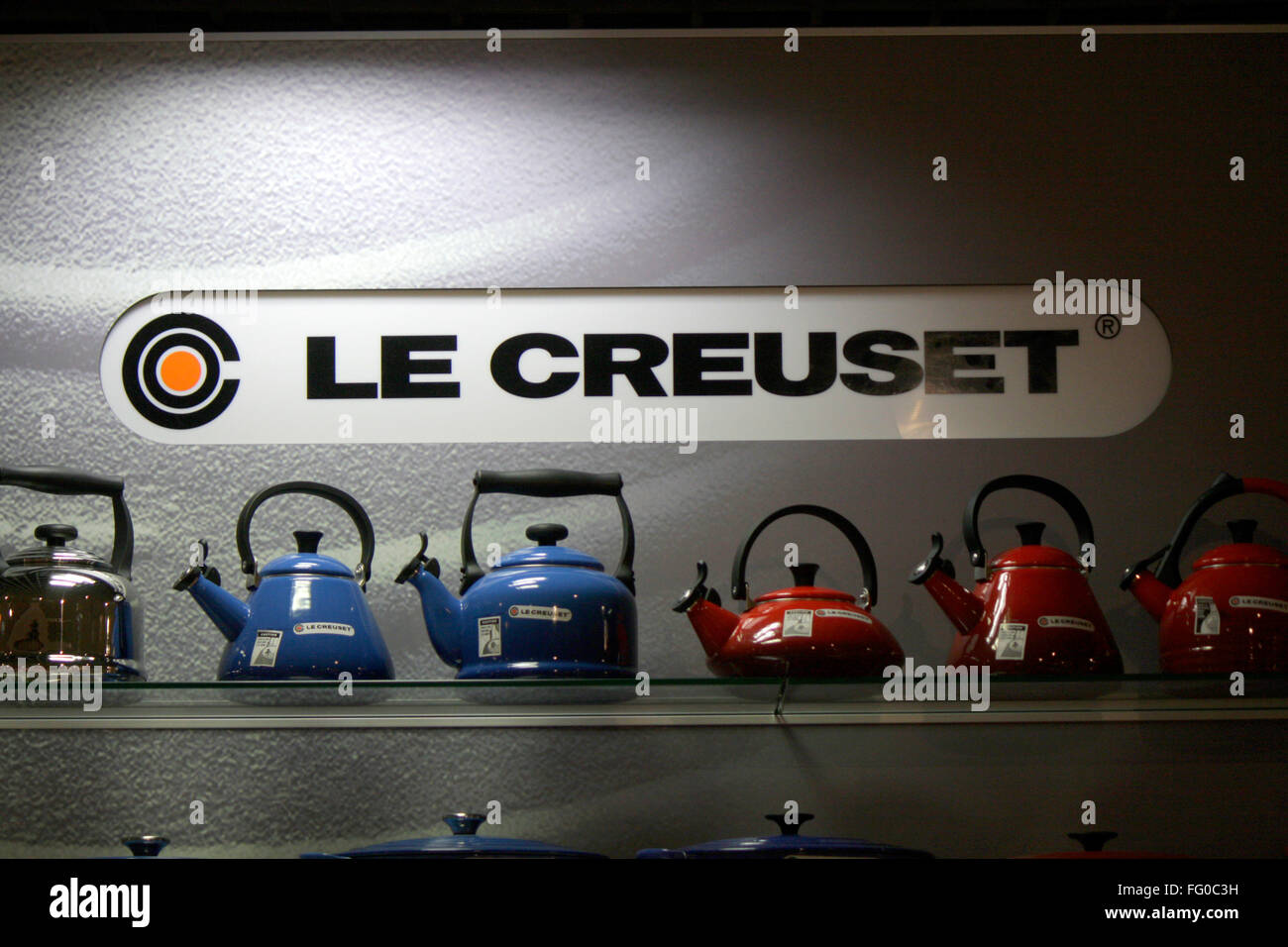Le creuset logo Banque de photographies et d’images à haute résolution Alamy