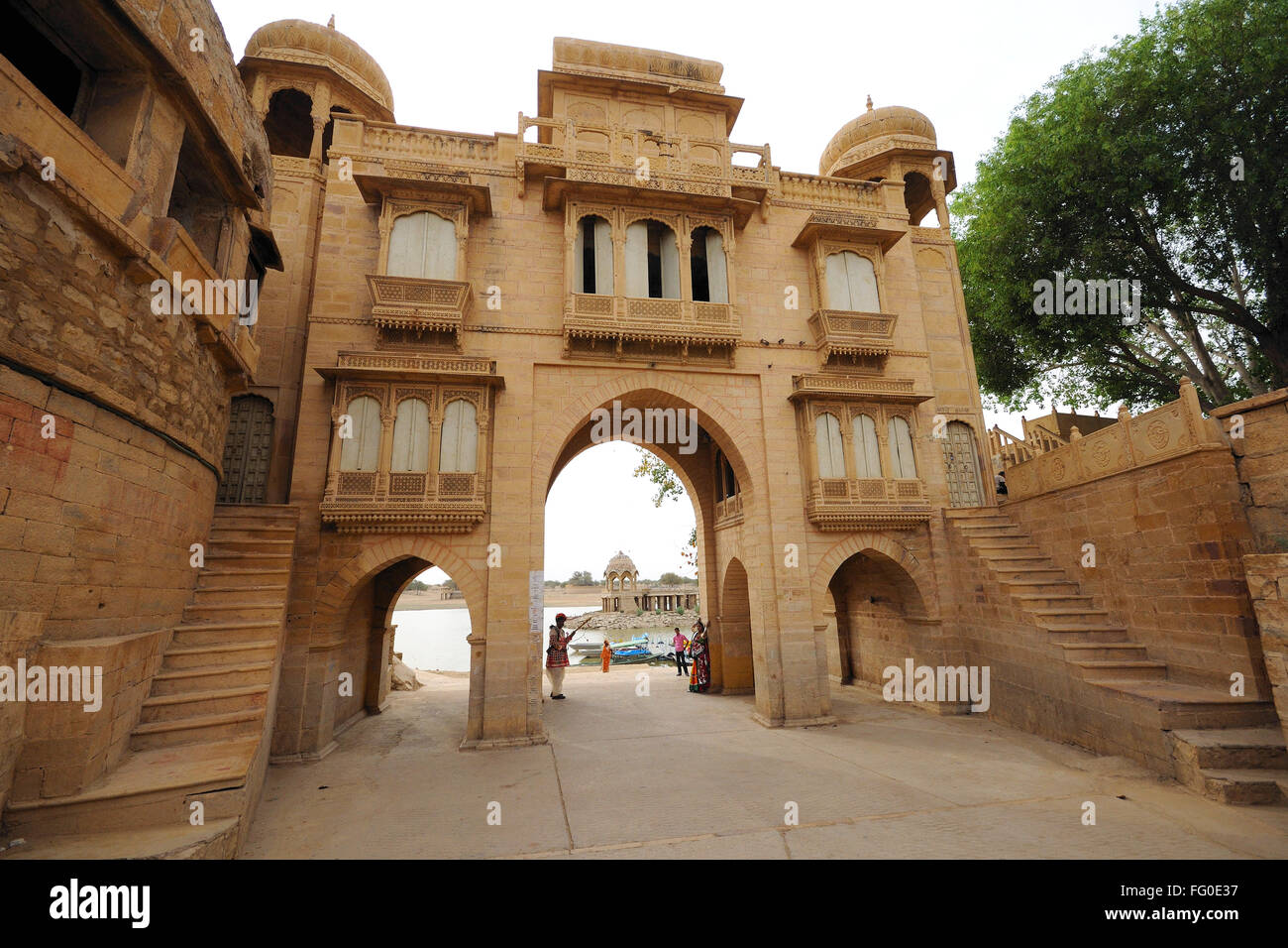 Entrée principale de Gadsisar Gadisar lake ; ; ; Inde Rajasthan Jaisalmer Banque D'Images