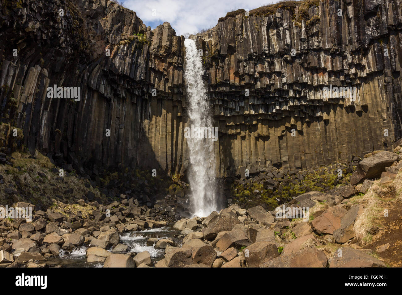 Cascade de Svartifoss, Islande, côte sud Banque D'Images