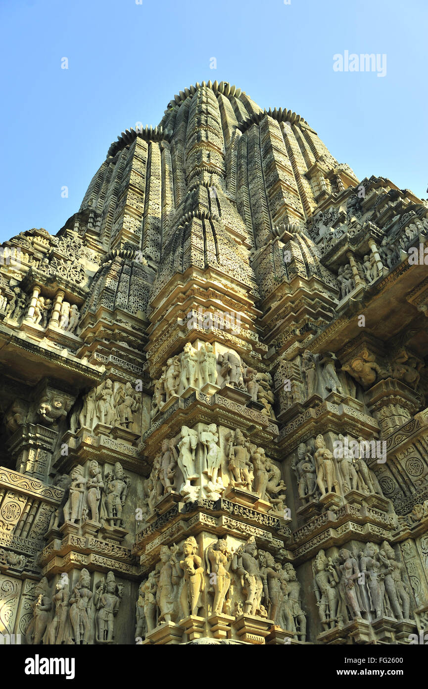 Sikhara ornementé de vishvanath temple Khajuraho Madhya Pradesh, Inde Banque D'Images
