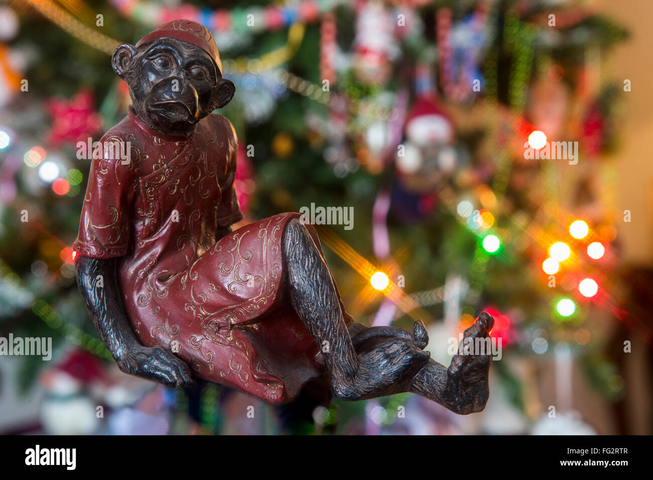 L'année 2016, le symbole de la nouvelle année feu singe singe jouet.et l'étincelle de Noël Banque D'Images