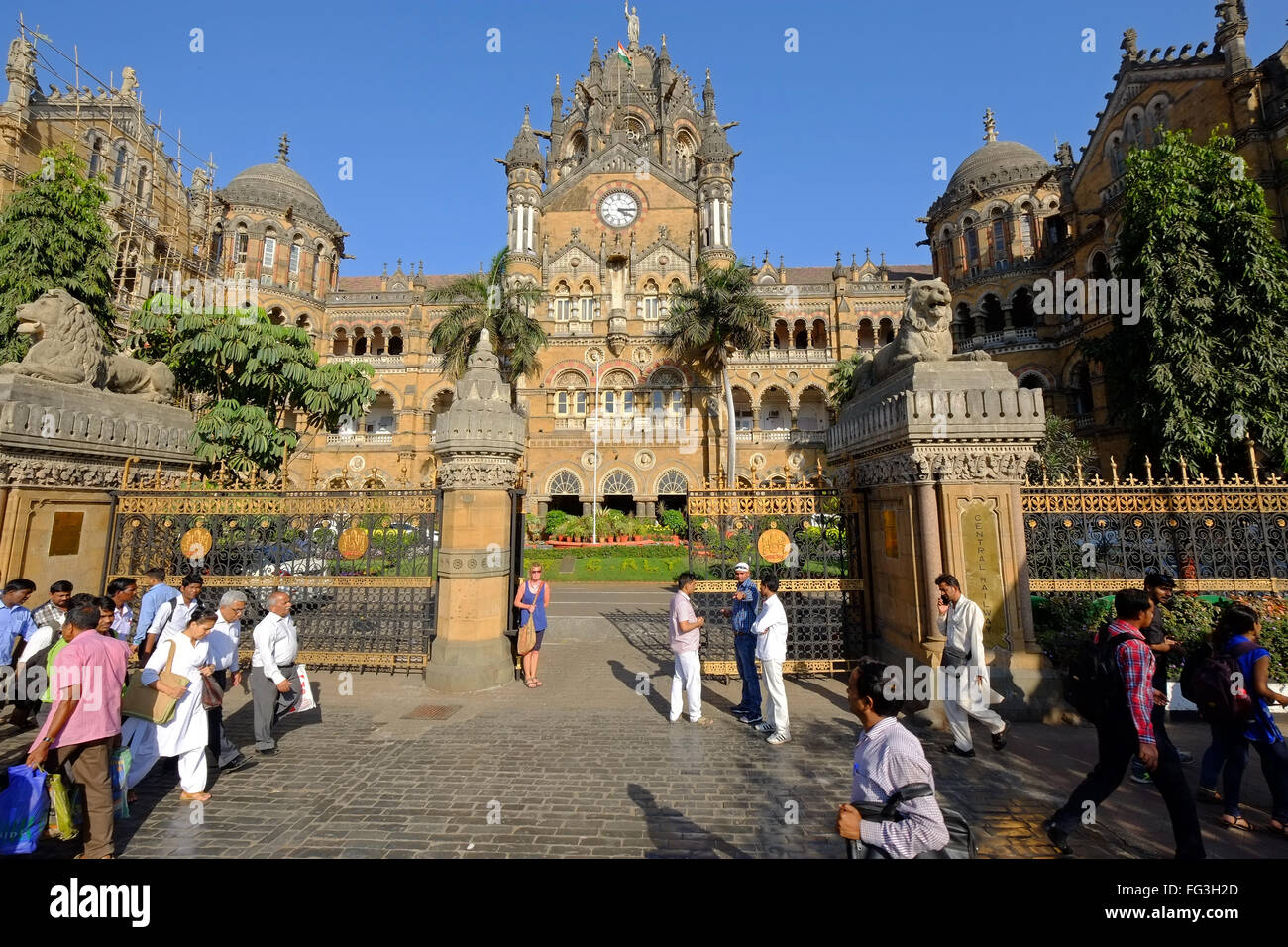 Gare ferroviaire La Gare Chhatrapati Shivaji (CST) , anciennement appelé Victoria Terminus, l'un des plus célèbres édifices de Mumbai Banque D'Images