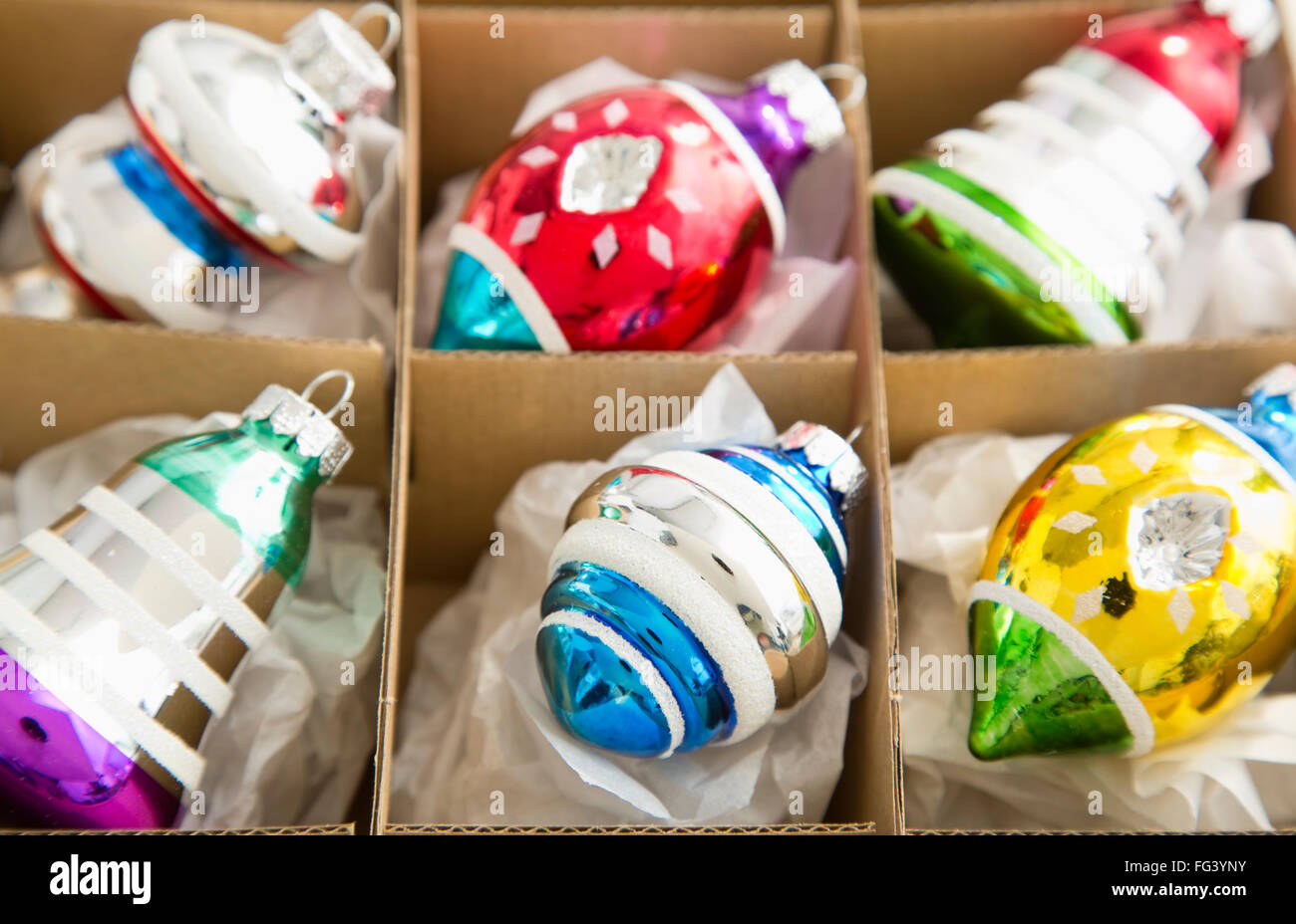 Studio shot of Christmas decorations in package Banque D'Images