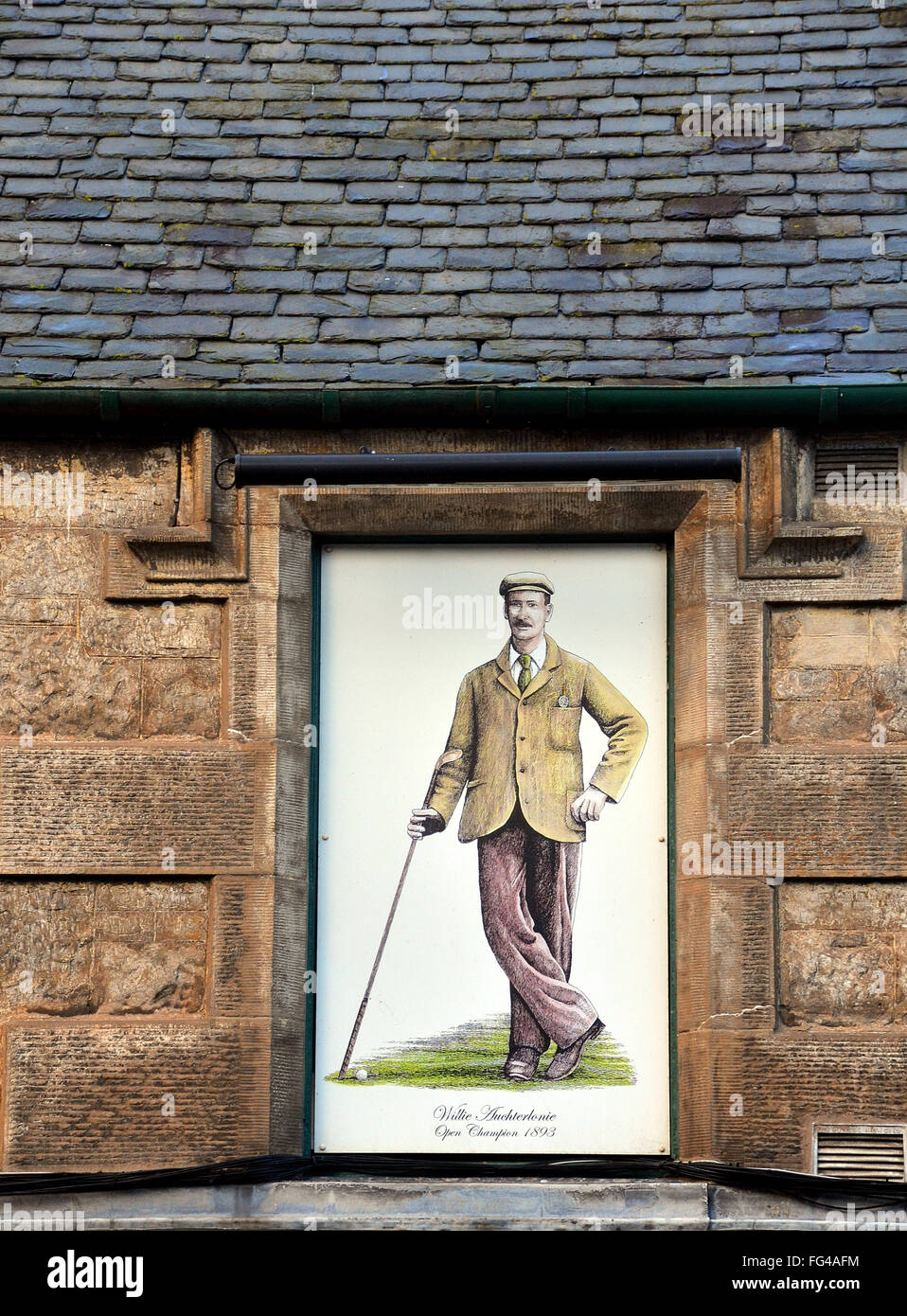 Photo encadrée de briques du mur de William "Willie" Auchterlonie, de 1893 à St Andrews, Fife en Écosse. Banque D'Images