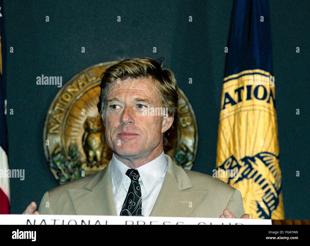 Washington, DC., USA, 1er octobre, 1990 Robert Redford aborde le National Press Club Crédit : Mark Reinstein déjeuner Banque D'Images