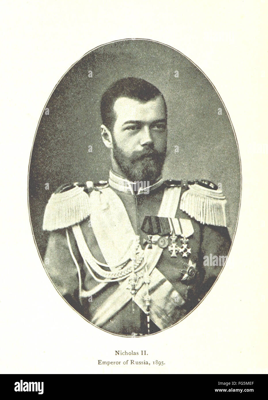 Un récit historique explorant le déclin de l'Empire ottoman, en se concentrant sur la souffrance des Arméniens sous domination turque et les questions géopolitiques de la question orientale. Le livre fournit un récit détaillé de l'oppression arménienne et des relations complexes entre l'Empire ottoman, la Russie et les puissances européennes. Banque D'Images