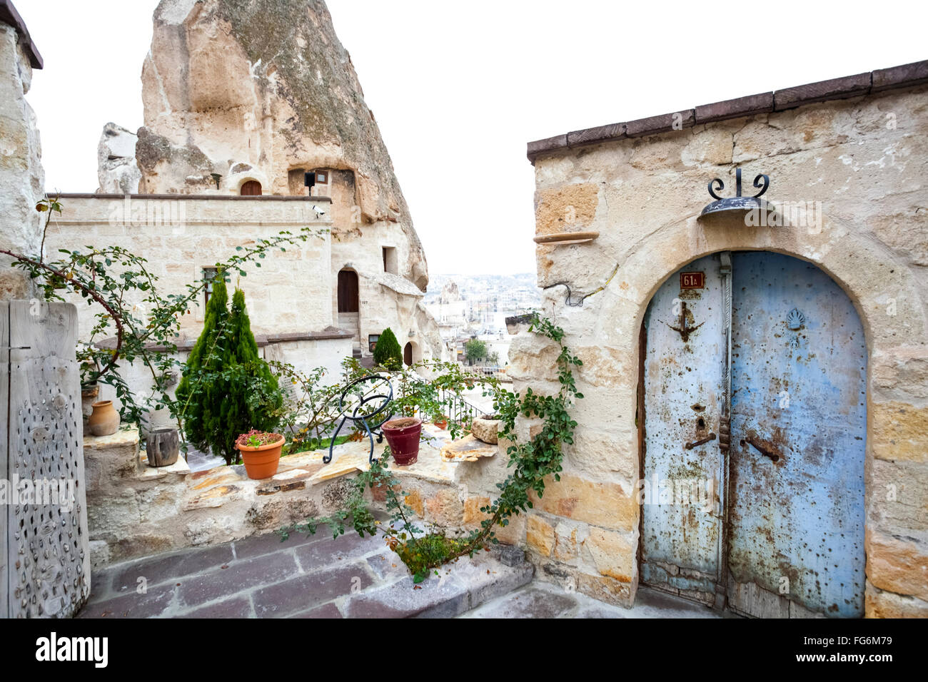 Logements et cheminées de fées : Goreme, Cappadoce, Turquie Banque D'Images