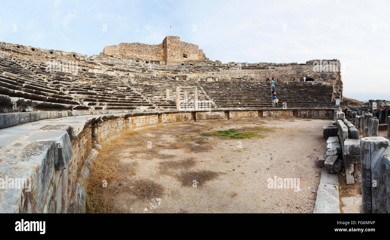 Ruines d'un amphithéâtre, Milet, Turquie Banque D'Images