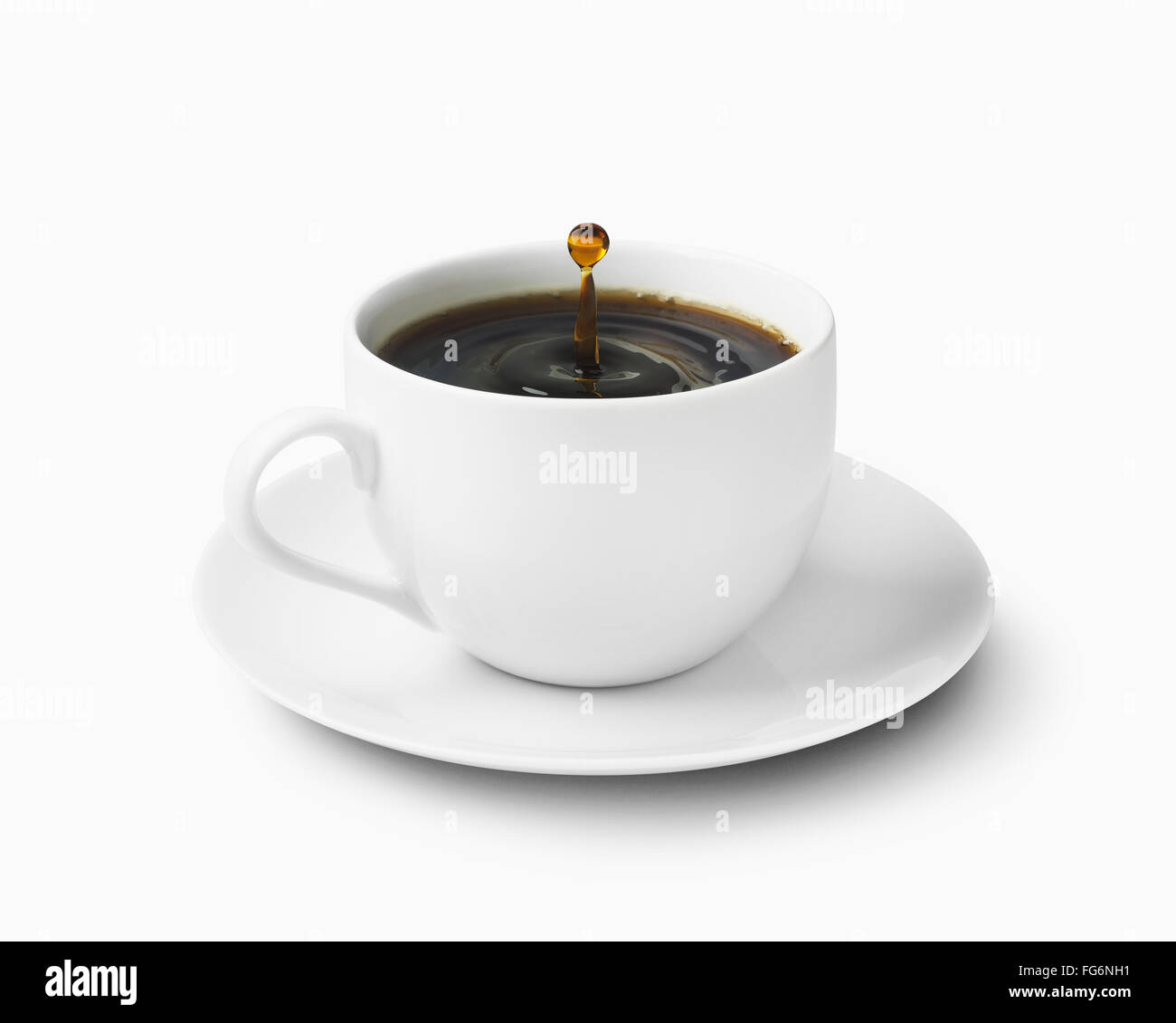 Tasse de café avec égoutter sur la surface ; Toronto, Ontario, Canada Banque D'Images