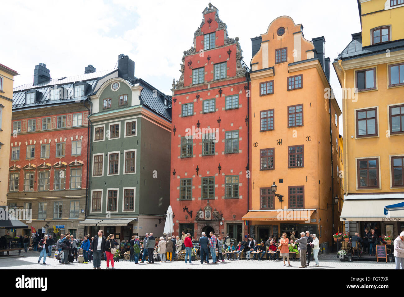 Dans les bâtiments médiévaux, Stortorget Gamla Stan (vieille ville), Stadsholmen, Stockholm, Suède Banque D'Images