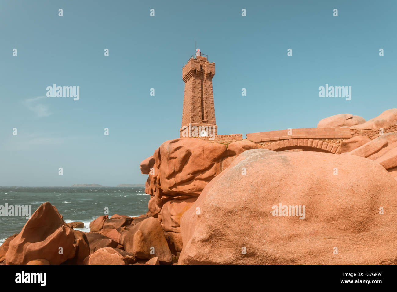 Ploumanach dire Ruz lighthouse Bretagne, France Banque D'Images