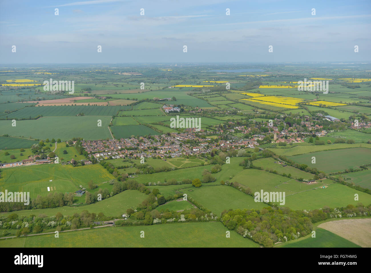 Une vue aérienne du village de Long Itchington Warwickshire et alentours Banque D'Images Une vue aérienne du village de Long Itchington Warwickshire et alentours Banque D'Images